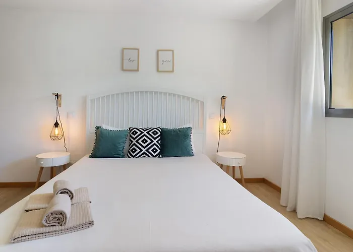 펜션 Al Do Paco - Between Braga E Geres 아마레스