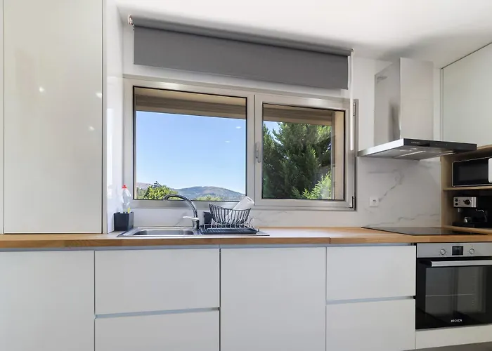 펜션 Al Do Paco - Between Braga E Geres 아마레스